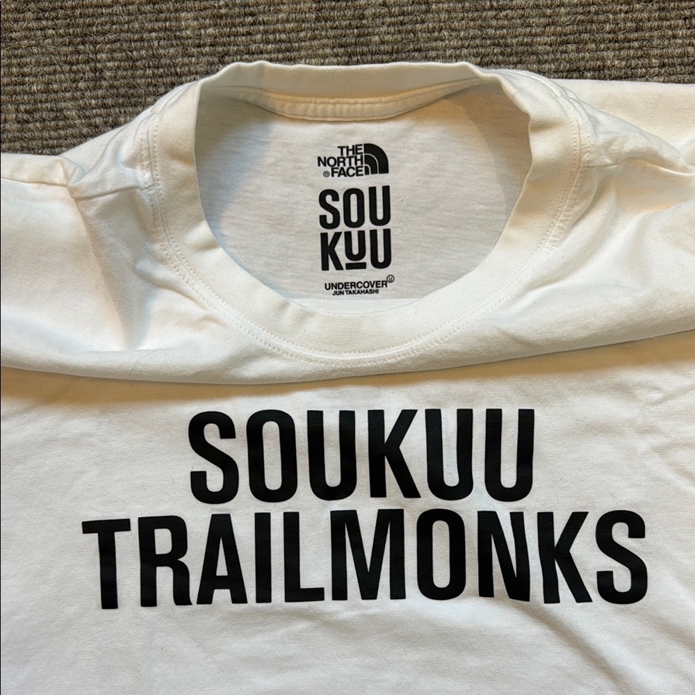 Soukuu TrailMonks White T-Shirt The North Face men’s xs women’s small